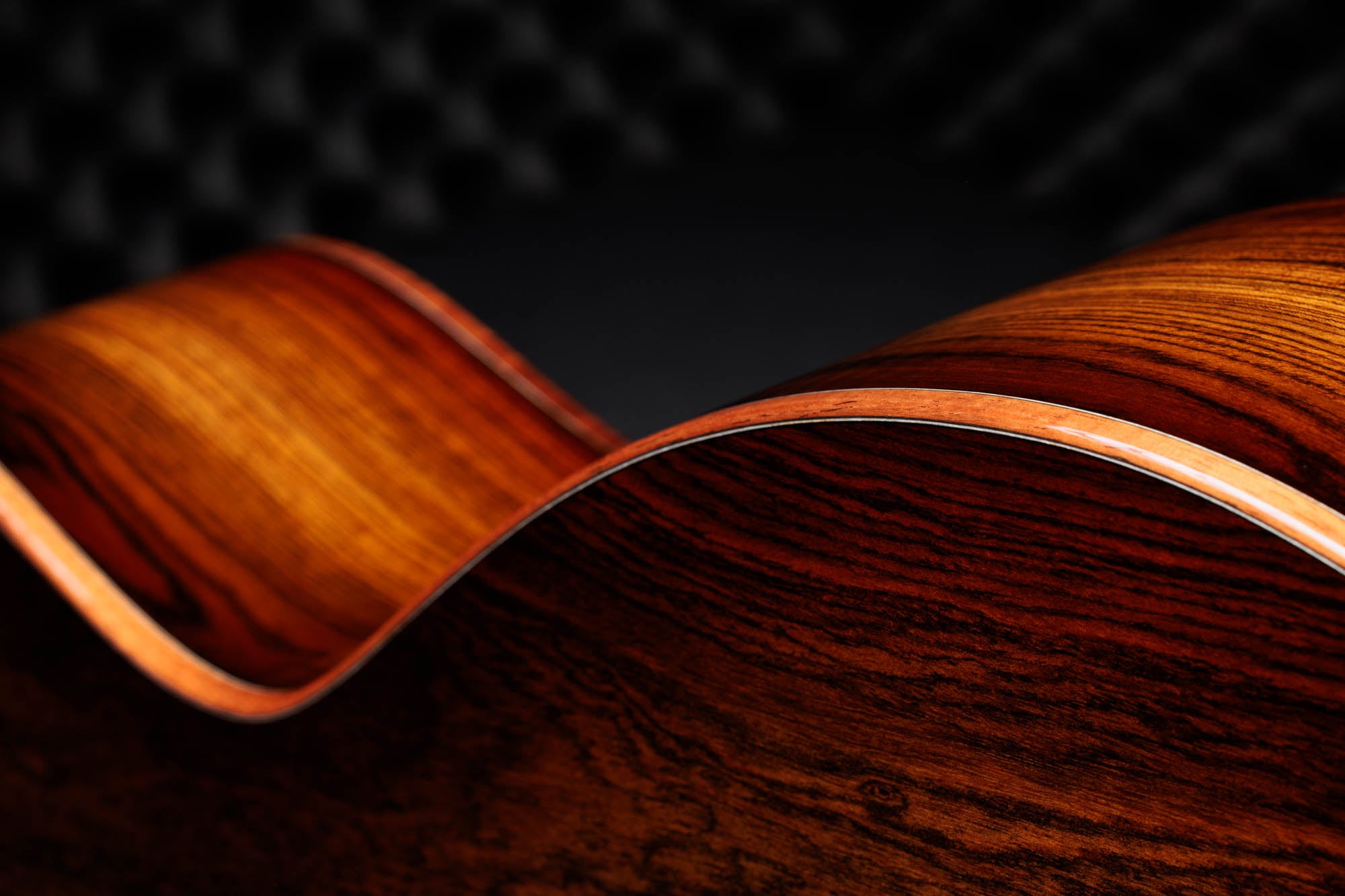 Taylor Custom #27: C14ce B4027 – Grand Auditorium, Bearclaw Sitka Spruce/Bocote