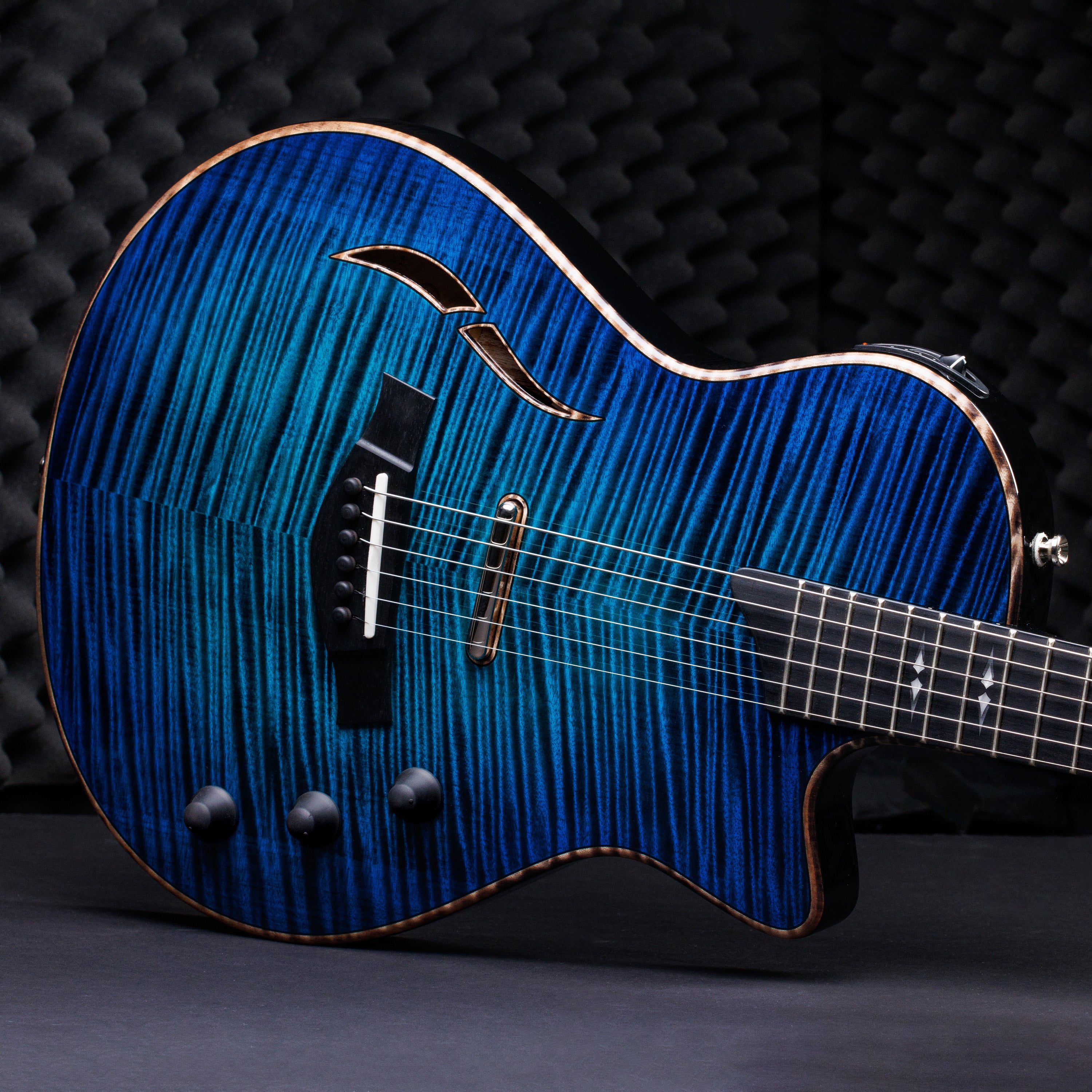 Taylor NAMM 2024 Custom #37: CT5z B4037 – T5z Smoky Maple/Urban Ash Midnight Sapphire