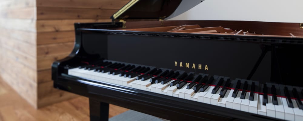 Yamaha DC1 Professional Player Baby Grand Piano